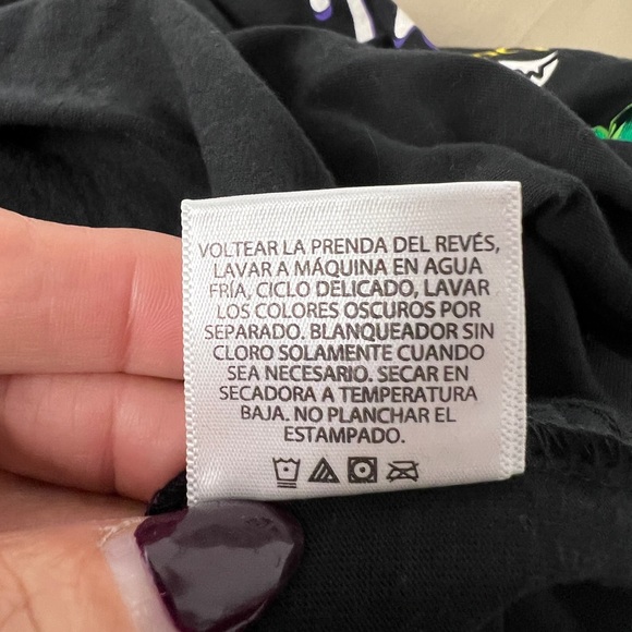 Pumpkin Halloween tee, size Large. - Picture 8 of 8